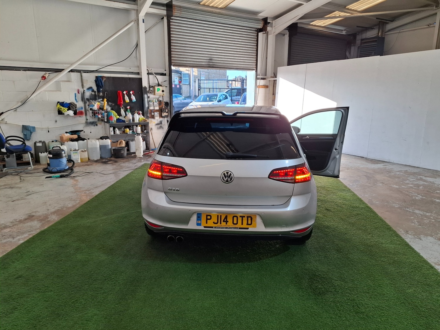 Used Volkswagen Golf 2014 for sale - 77094503: Photo 18