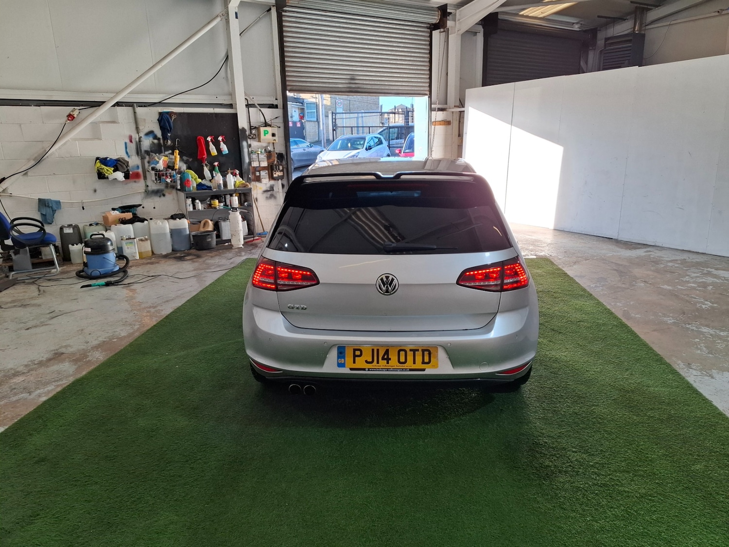 Used Volkswagen Golf 2014 for sale - 77094503: Photo 7