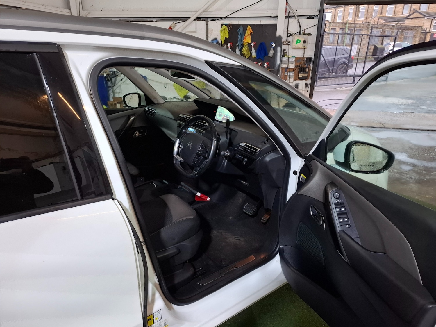 Used Citroen C4 Grand Picasso 2016 for sale - 77446717: Photo 27
