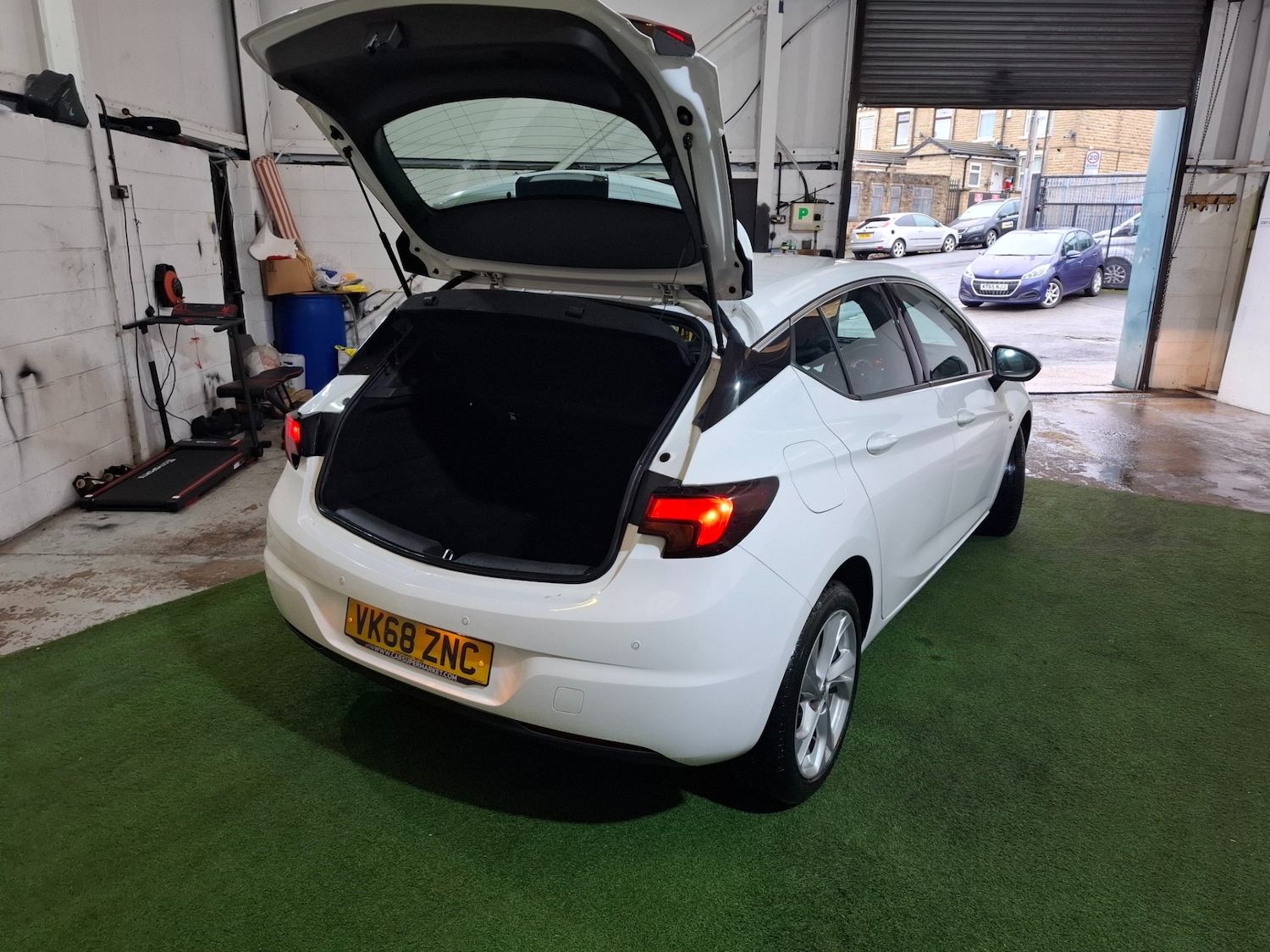 Used Vauxhall Astra 2018 for sale - 76770258: Photo 22
