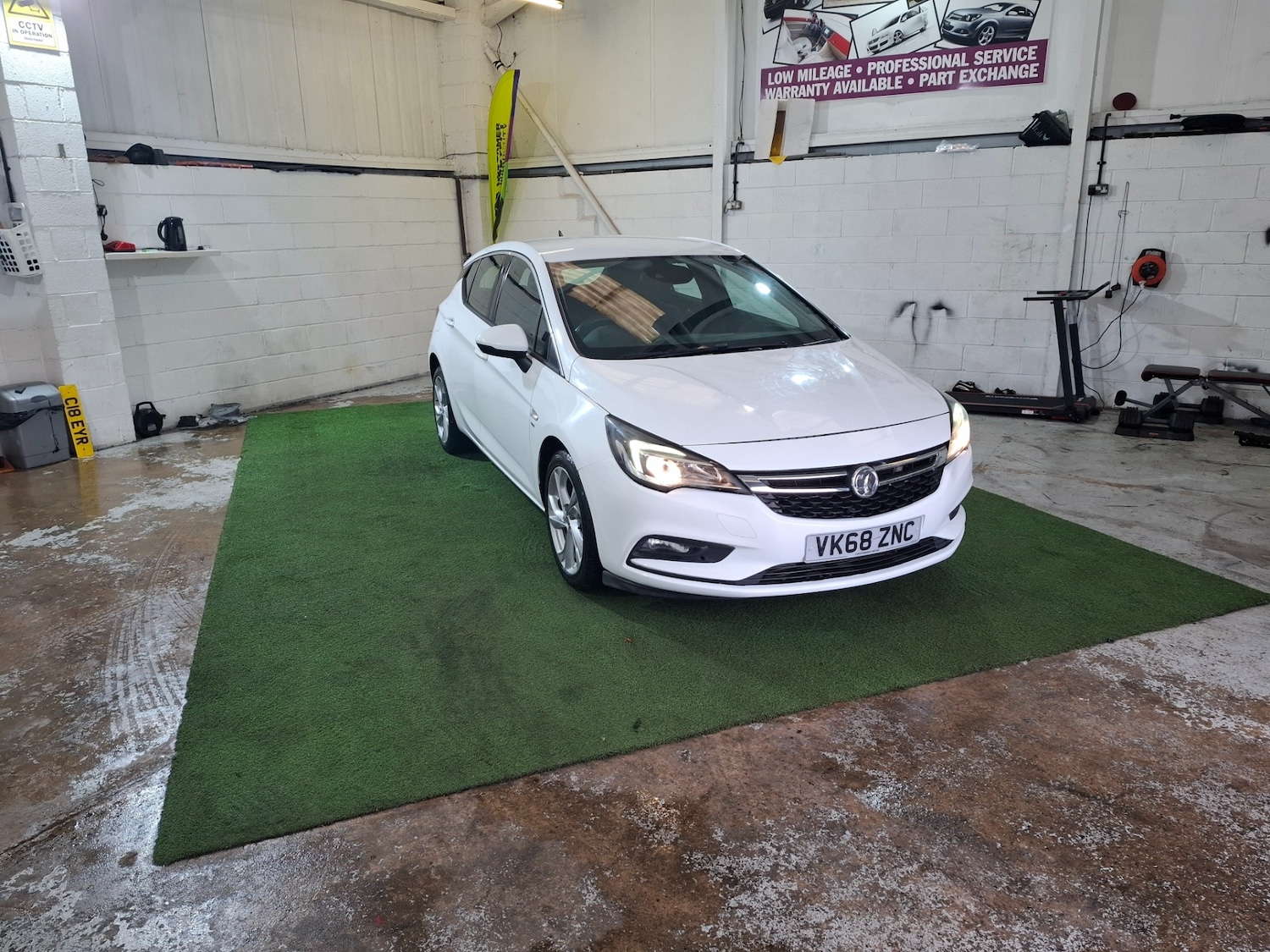 Used Vauxhall Astra 2018 for sale - 76770258: Photo 5