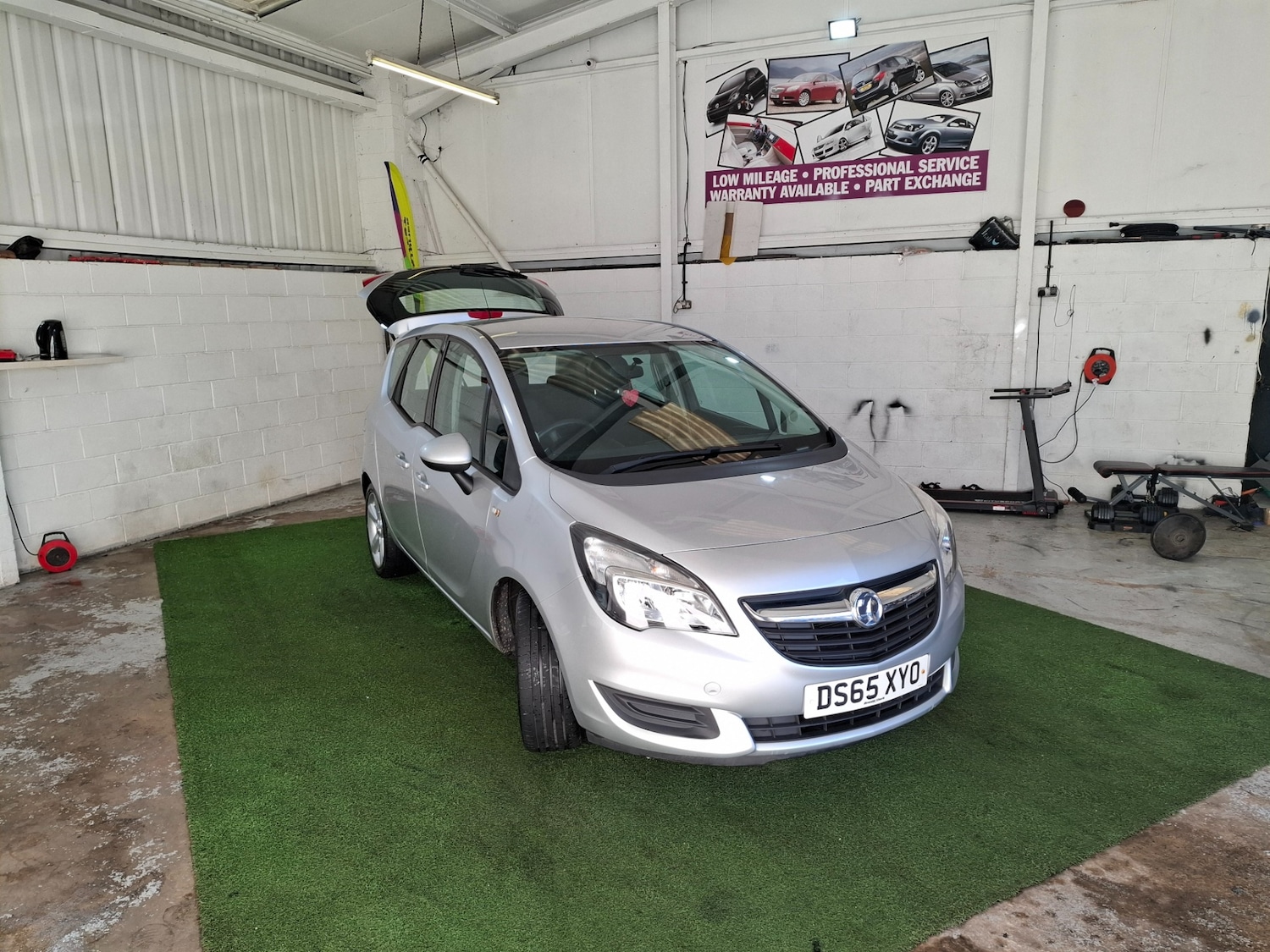 Used Vauxhall Meriva 2015 for sale - 76694371: Photo 14