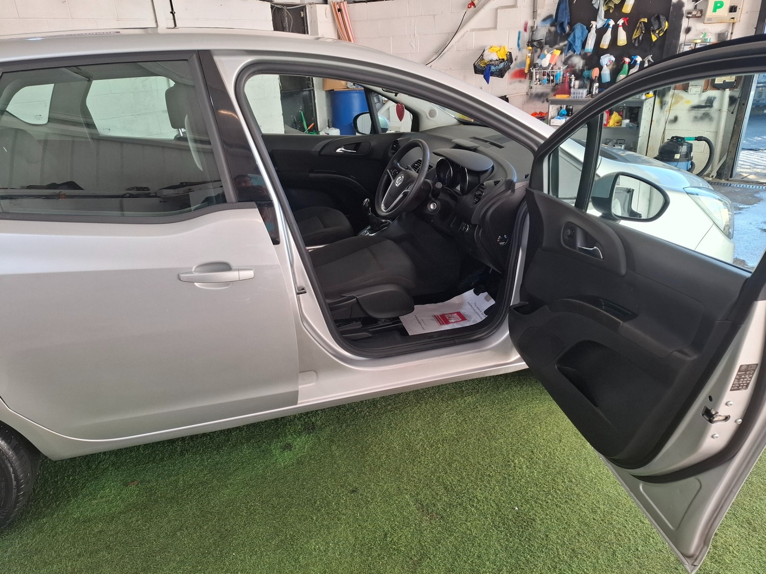 Used Vauxhall Meriva 2015 for sale - 76694371: Photo 26