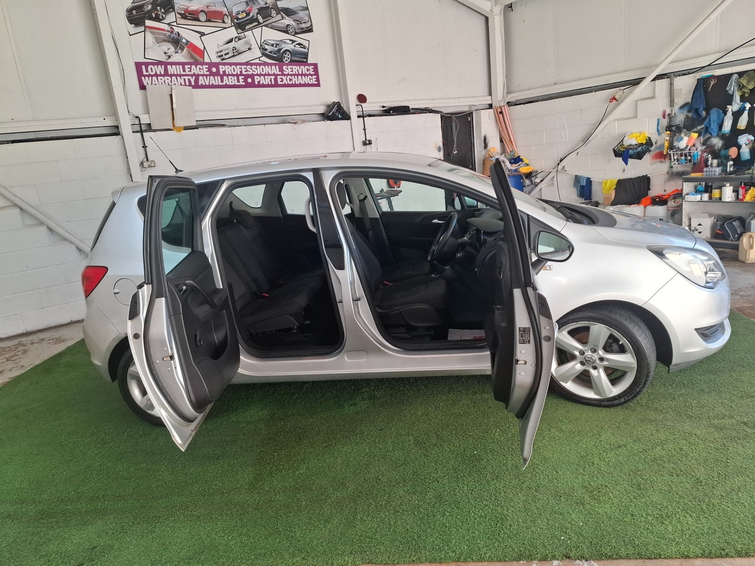 Used Vauxhall Meriva 2015 for sale - 76694371: Photo 30