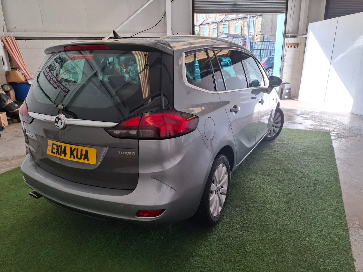Used Vauxhall Zafira 2014 for sale - 76185915: Photo 14