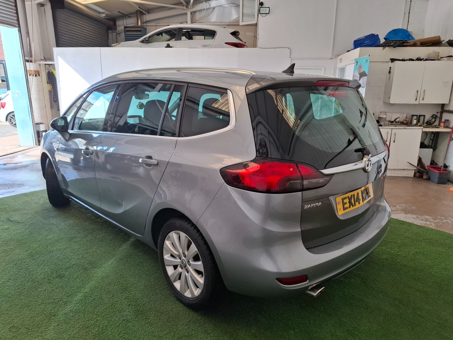 Used Vauxhall Zafira 2014 for sale - 76185915: Photo 15