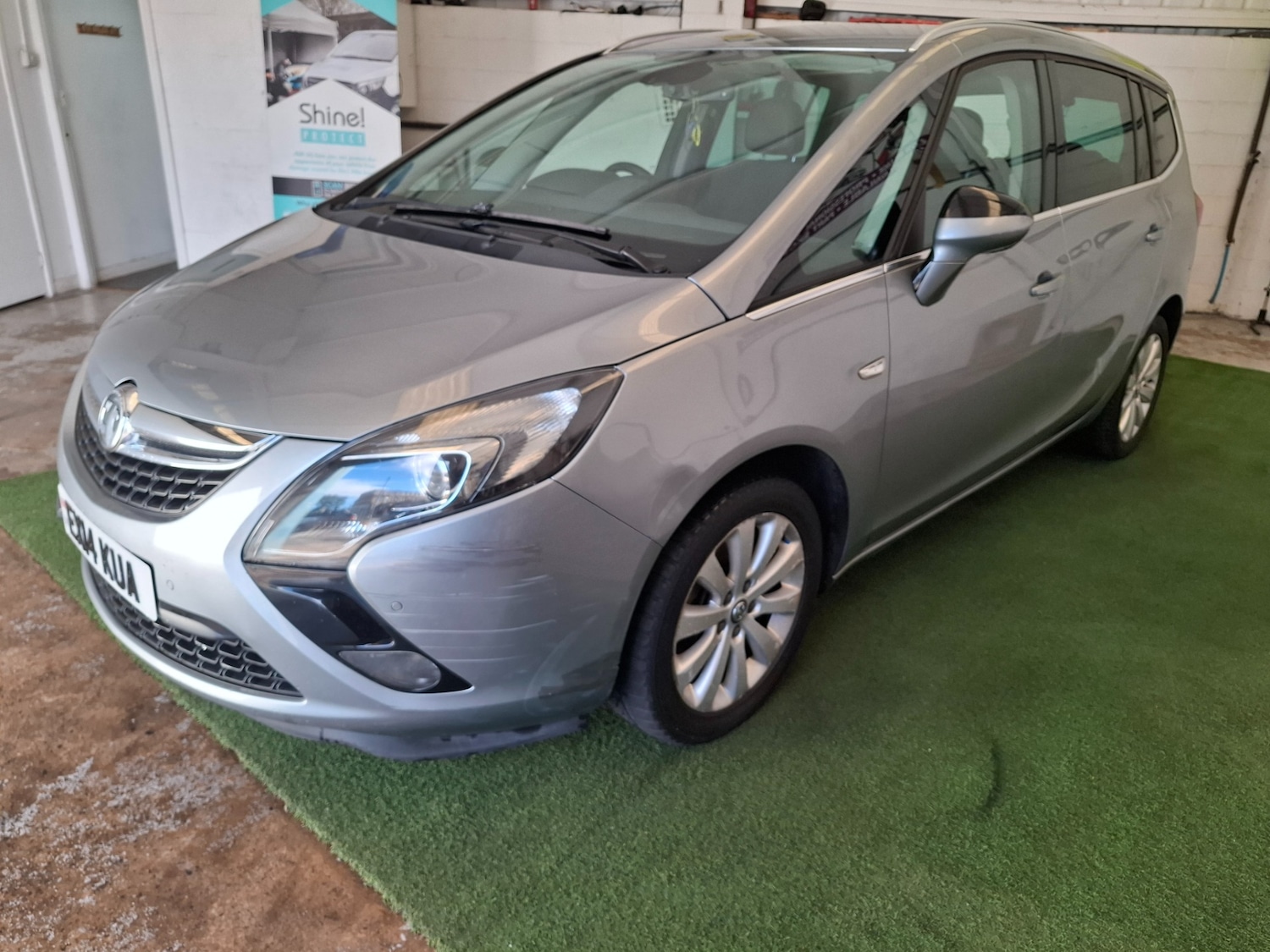 Used Vauxhall Zafira 2014 for sale - 76185915: Photo 2