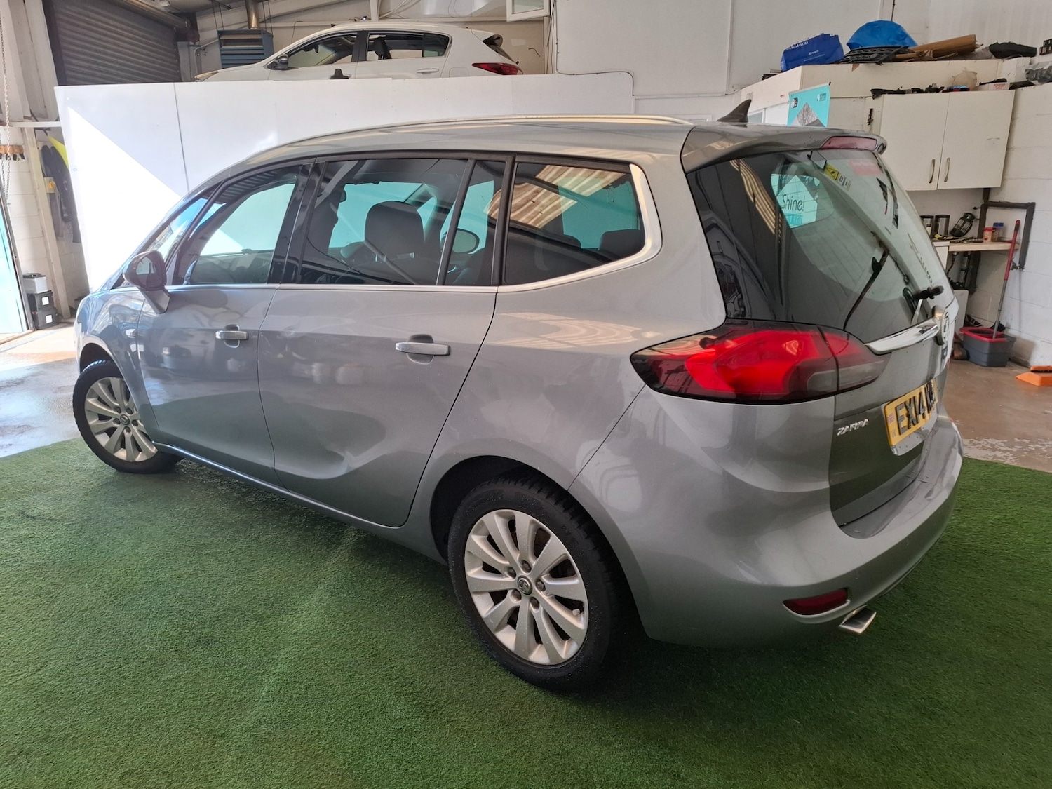 Used Vauxhall Zafira 2014 for sale - 76185915: Photo 23
