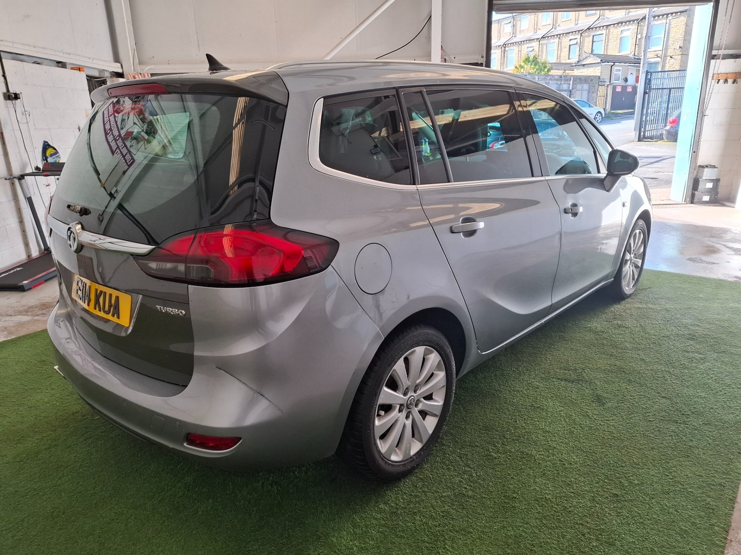 Used Vauxhall Zafira 2014 for sale - 76185915: Photo 3