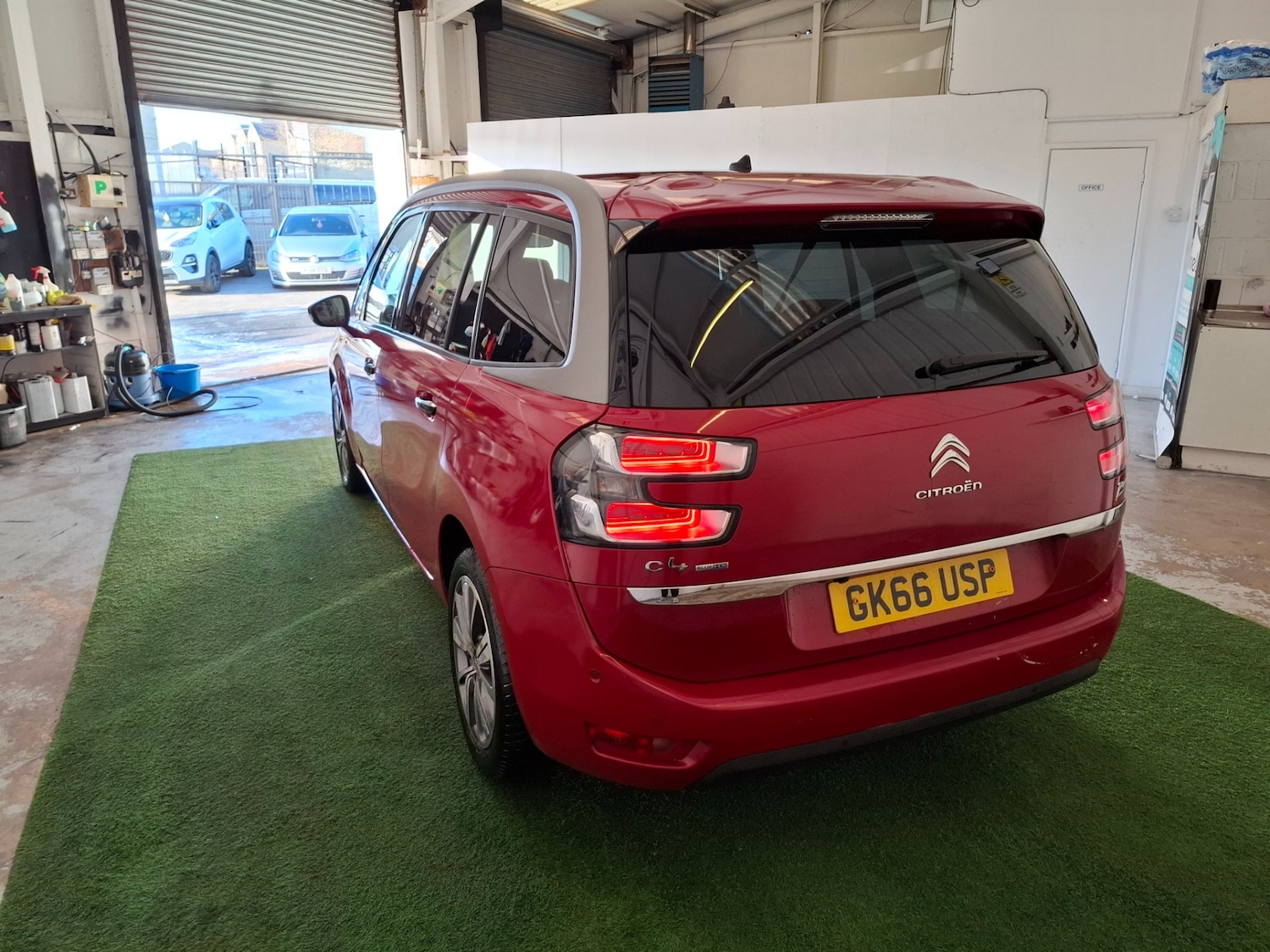 Used Citroen C4 Grand Picasso 2016 for sale - 77113458: Photo 3