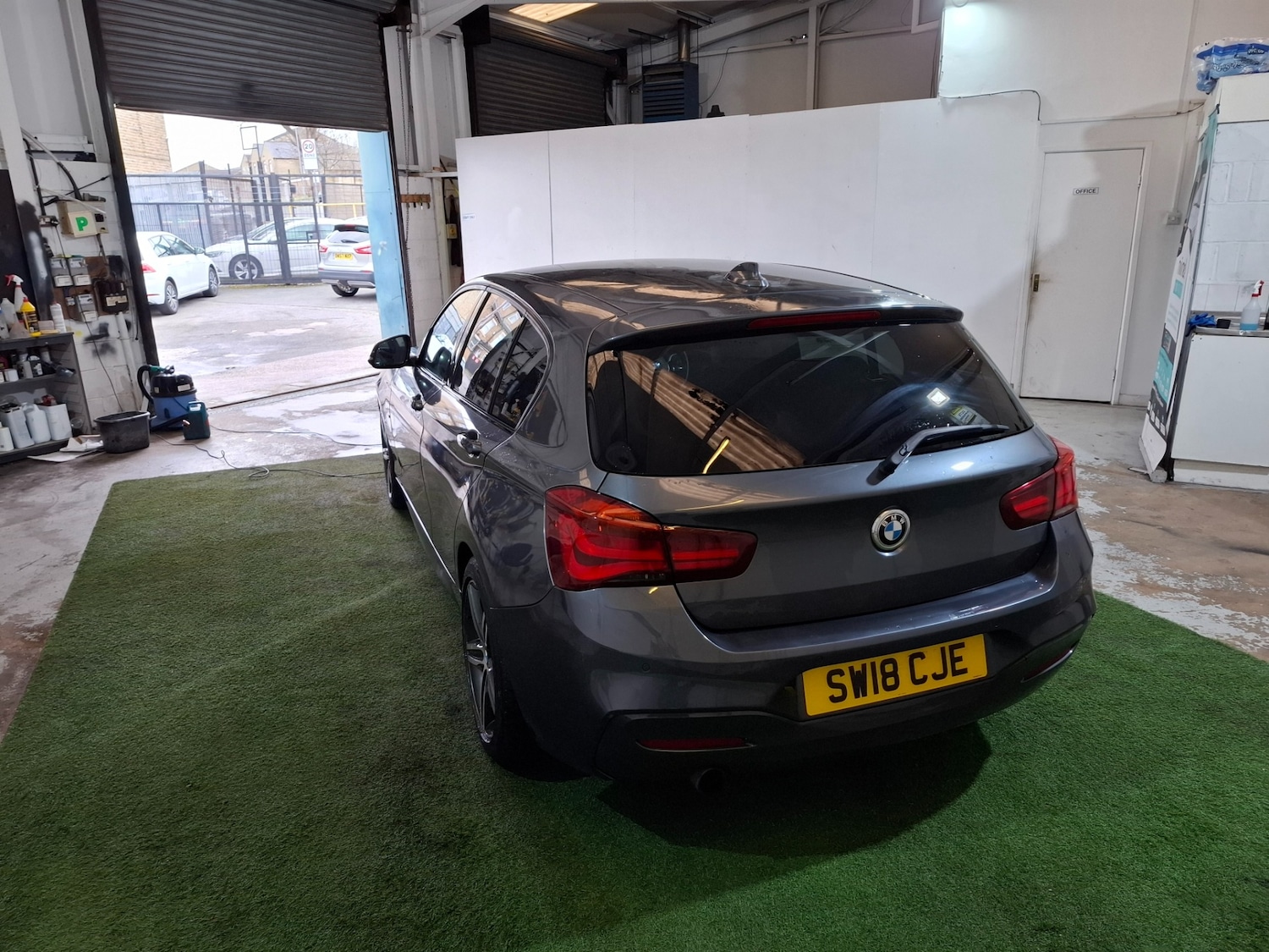 Used BMW 1 Series 2018 for sale - 77595741: Photo 2