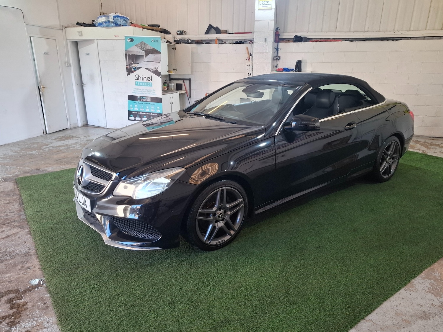 Used Mercedes-Benz E Class 2014 for sale - 77125092: Photo 21