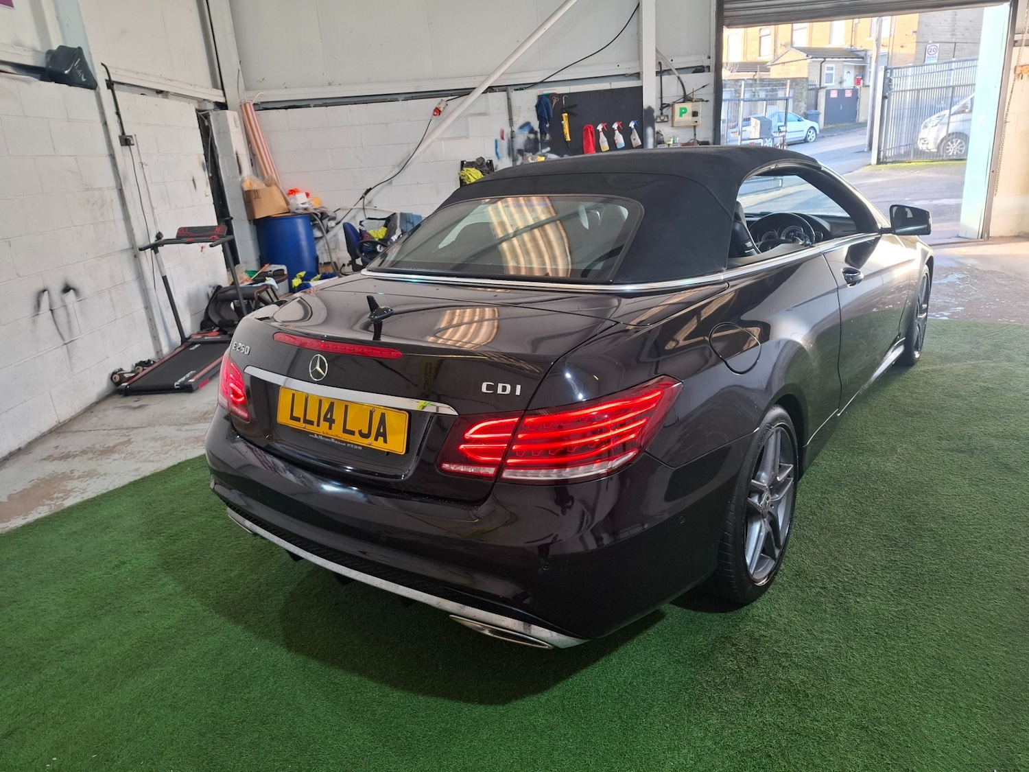 Used Mercedes-Benz E Class 2014 for sale - 77125092: Photo 23