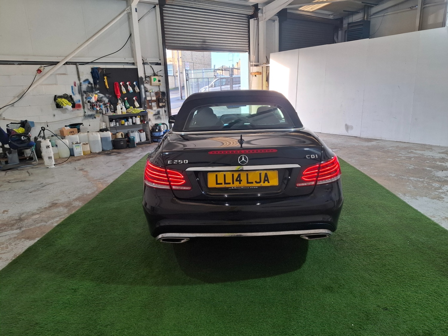 Used Mercedes-Benz E Class 2014 for sale - 77125092: Photo 8