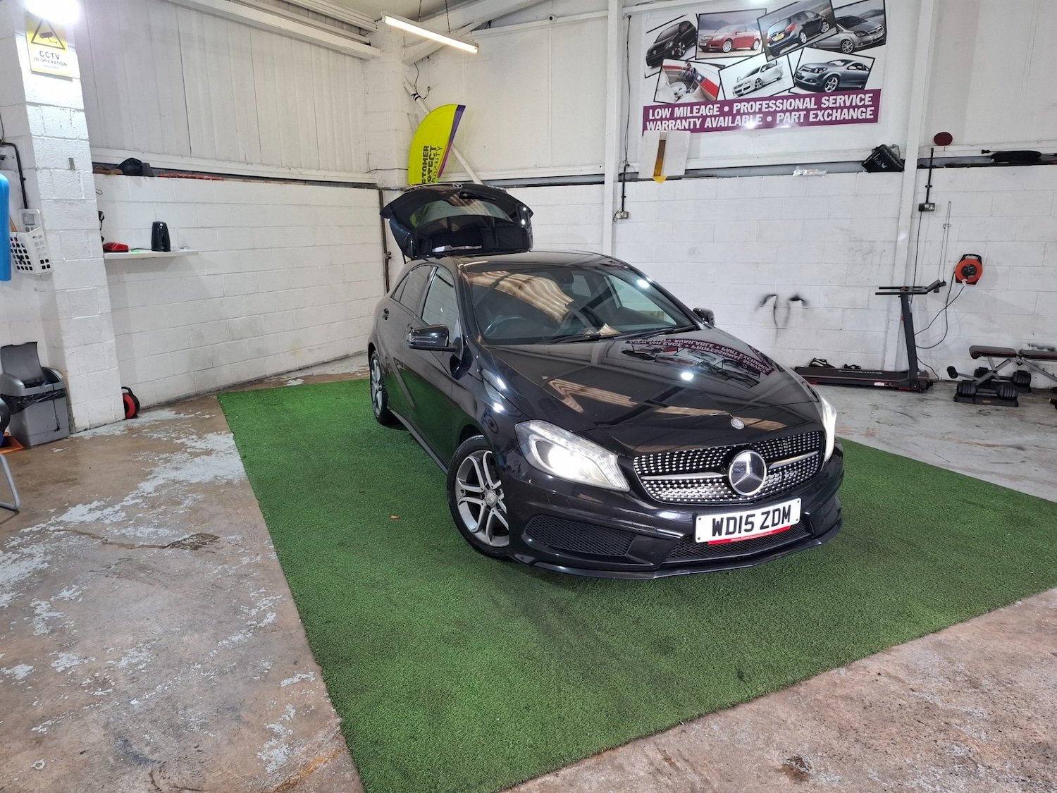 Used Mercedes-Benz A-Class 2015 for sale - 76763833: Photo 11