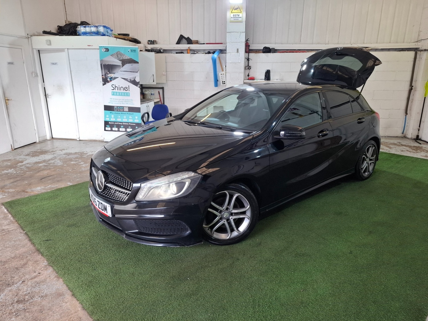 Used Mercedes-Benz A-Class 2015 for sale - 76763833: Photo 16