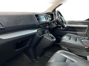 Used Peugeot Traveller 2022 for sale - 79869035: Photo