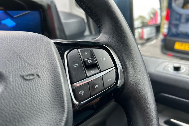 Used Ford Transit Custom 2025 for sale - 76234742: Photo 31