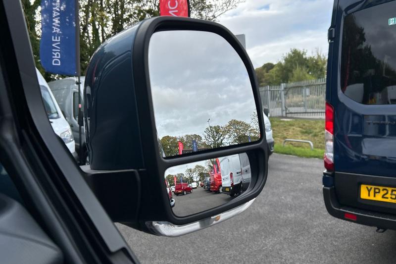 Used Ford Transit Custom 2025 for sale - 76234742: Photo 41