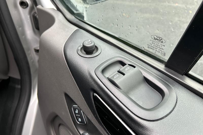 Used Ford Transit Custom 2023 for sale - 77570650: Photo 33