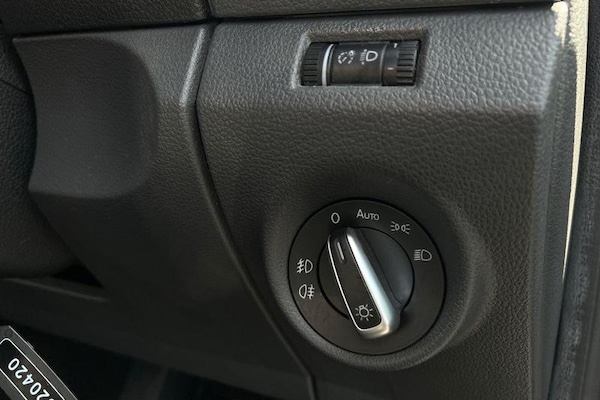 Used Volkswagen Amarok 2016 for sale - 76315657: Photo 24