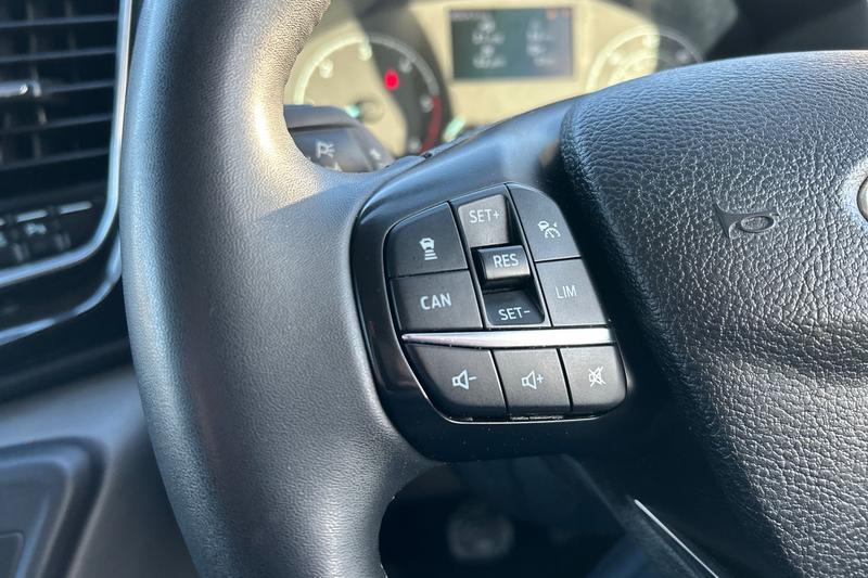 Used Ford Transit Custom 2022 for sale - 76603357: Photo 32