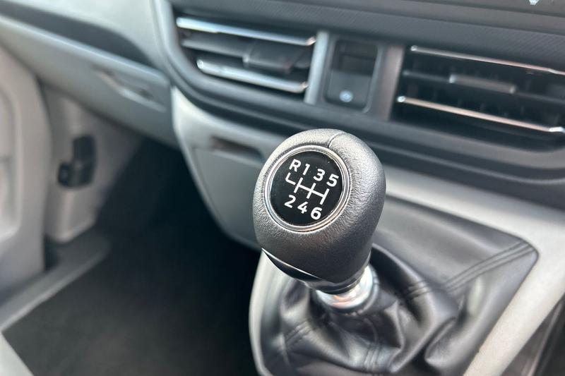 Used Ford Transit Custom 2025 for sale - 76971886: Photo 37