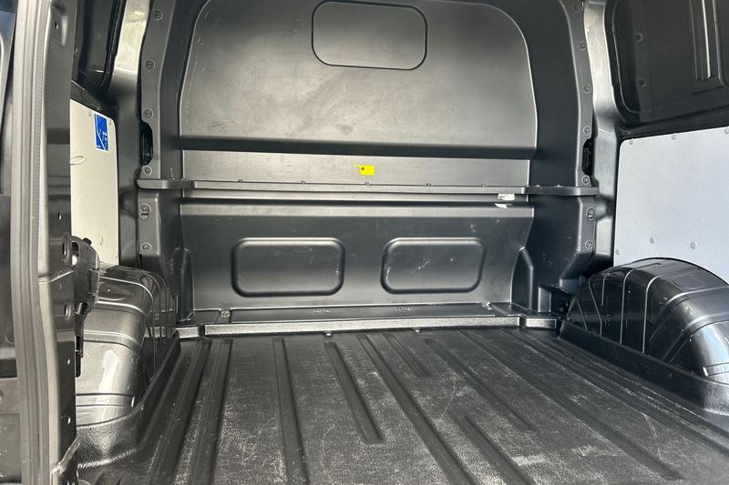 Used Ford Transit Custom 2025 for sale - 76971886: Photo 5