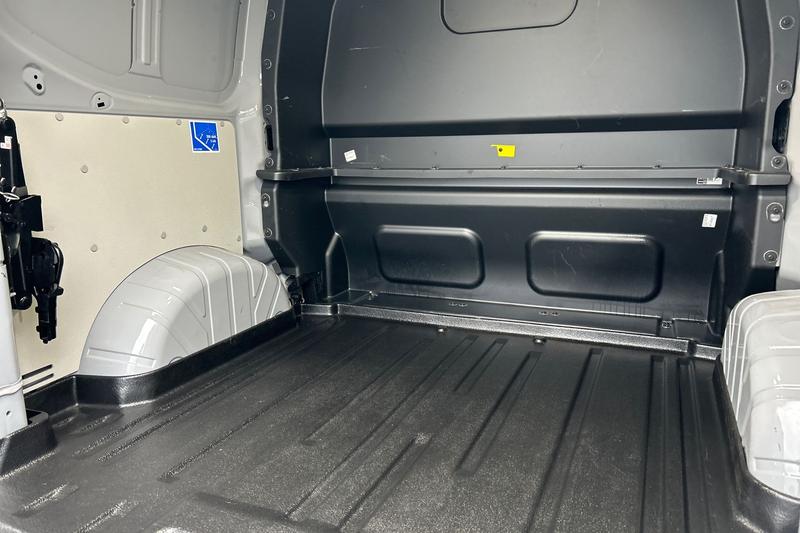 Used Ford Transit Custom 2025 for sale - 76895495: Photo 29