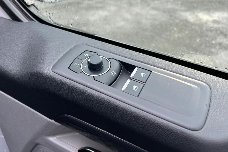 Used Ford Transit Custom 2025 for sale - 76895495: Photo 31