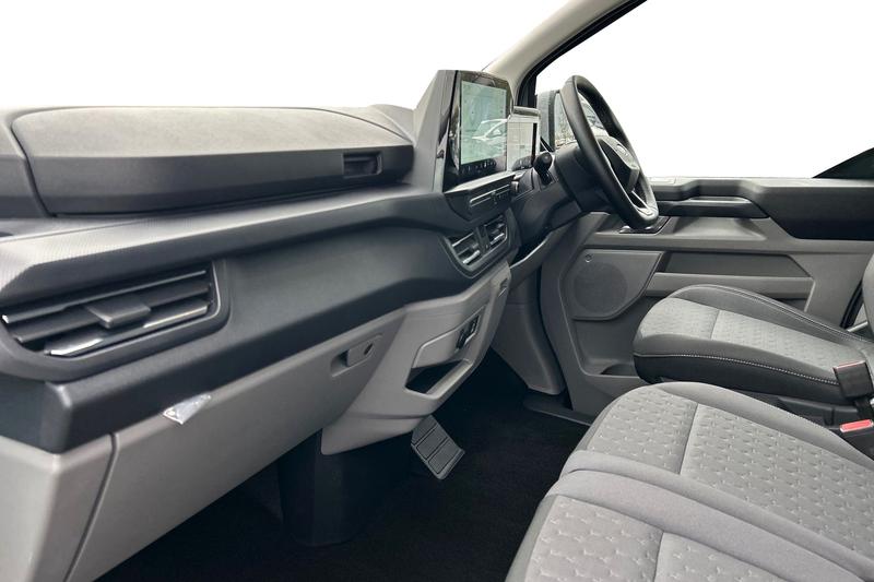 Used Ford Transit Custom 2025 for sale - 76895495: Photo 4