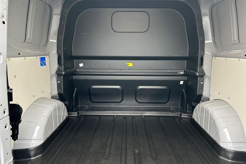 Used Ford Transit Custom 2025 for sale - 76895495: Photo 5