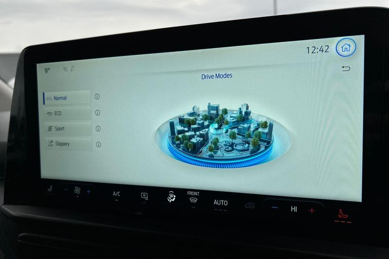 Used Ford Transit Custom 2025 for sale - 76998869: Photo 18