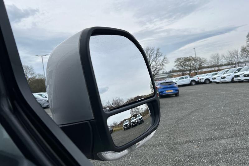 Used Ford Transit Custom 2025 for sale - 76998869: Photo 41