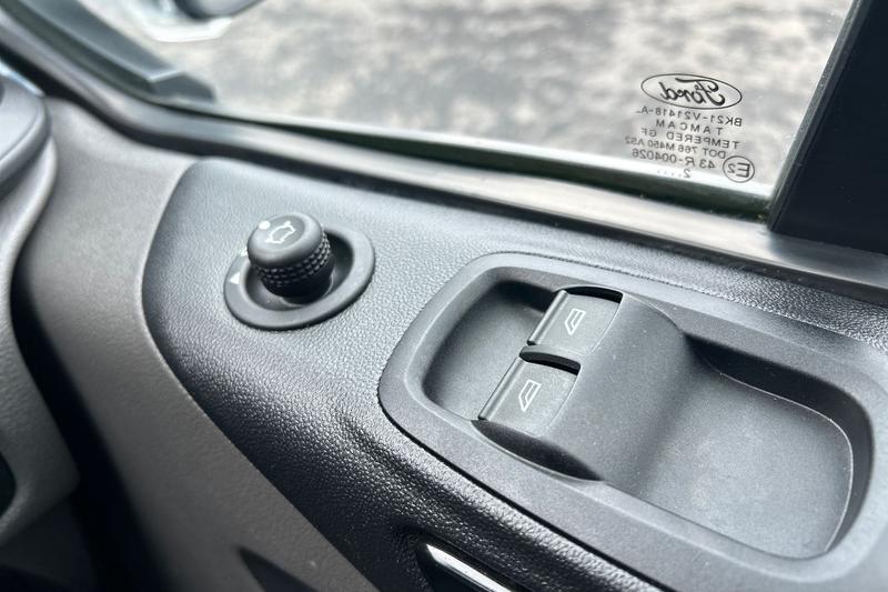 Used Ford Transit Custom for sale - 77672590: Photo 34