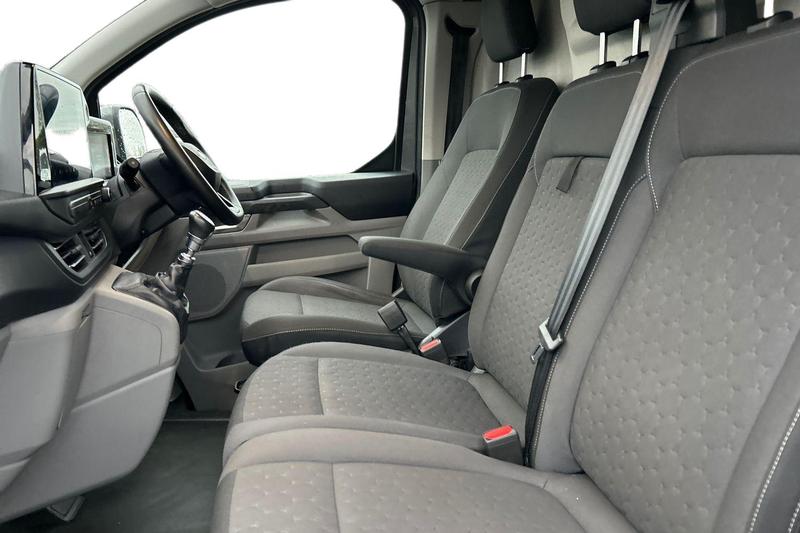 Used Ford Transit Custom 2024 for sale - 76895494: Photo 11