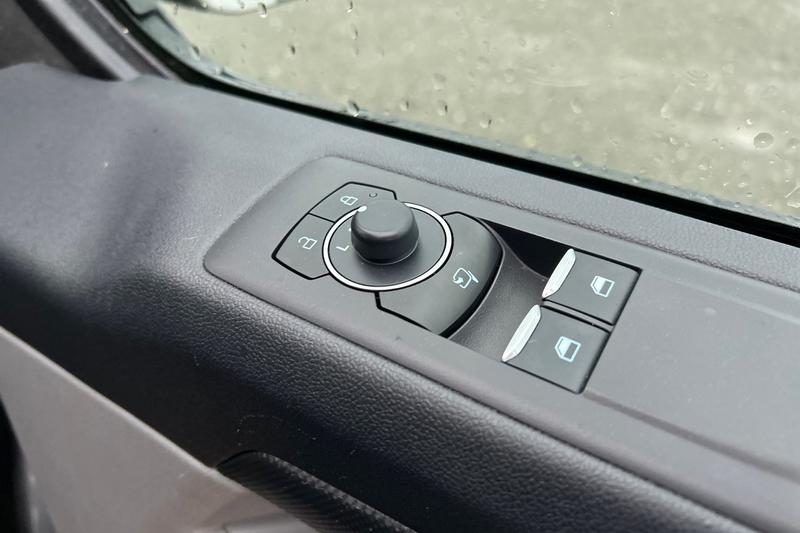 Used Ford Transit Custom 2024 for sale - 76895494: Photo 31