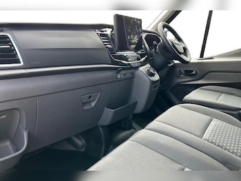 Used Ford Transit 2025 for sale - 76067690: Photo 4