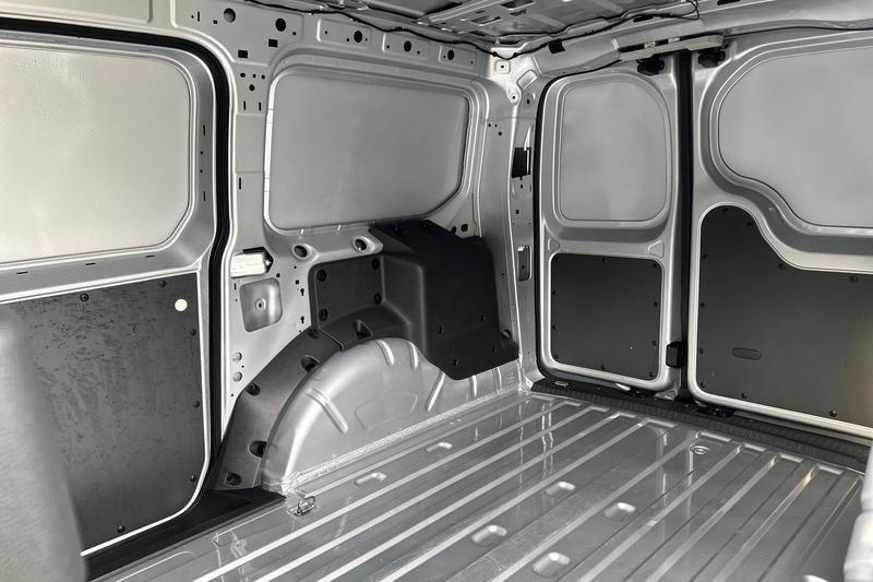 Used Ford Transit Connect 2025 for sale - 76394118: Photo 5