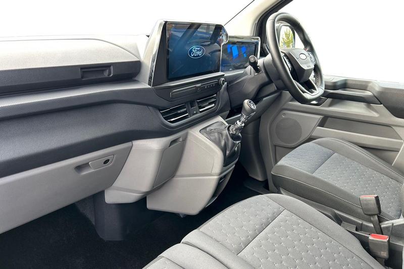 Used Ford Transit Custom 2025 for sale - 76819227: Photo 4