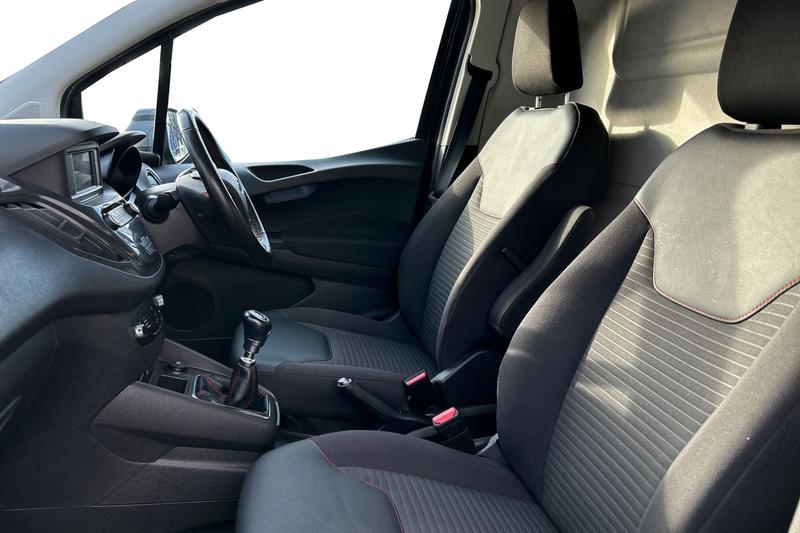 Used Ford Transit Courier 2019 for sale - 77878309: Photo 11