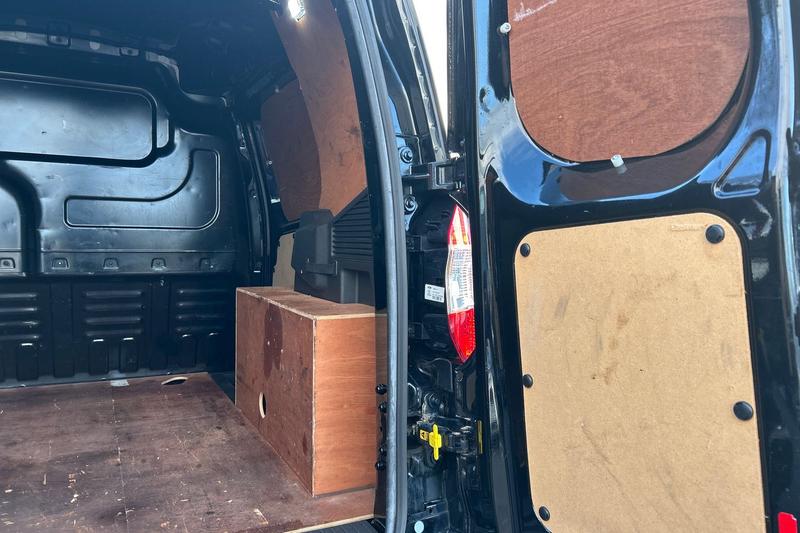 Used Ford Transit Courier 2019 for sale - 77878309: Photo 25