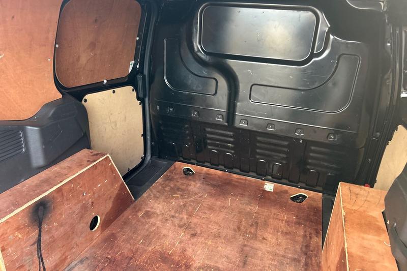 Used Ford Transit Courier 2019 for sale - 77878309: Photo 26