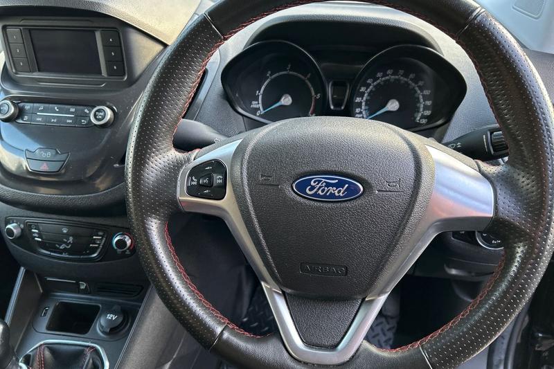 Used Ford Transit Courier 2019 for sale - 77878309: Photo 33