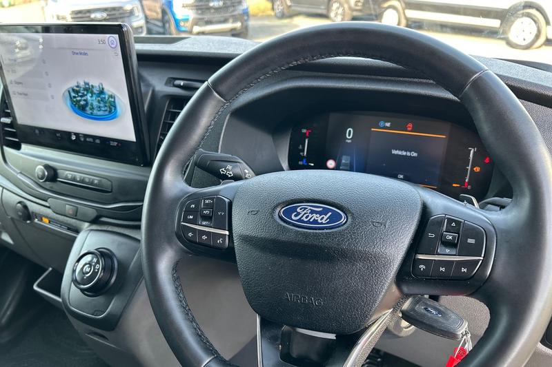 Used Ford Transit 2024 for sale - 78109387: Photo 40