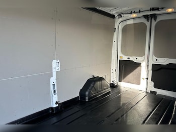 Used Ford Transit 2024 for sale - 78109387: Photo