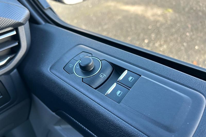 Used Ford Transit Custom 2025 for sale - 76634802: Photo 36