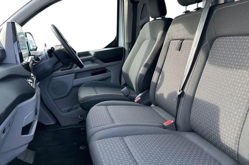 Used Ford Tourneo Custom 2025 for sale - 77951207: Photo 11