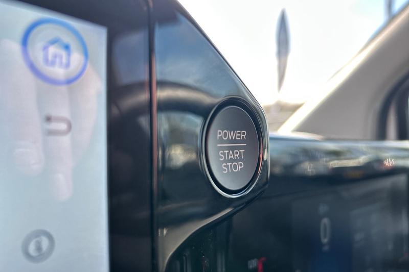 Used Ford Tourneo Custom 2025 for sale - 77951207: Photo 20