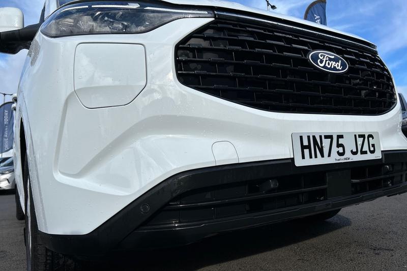 Used Ford Tourneo Custom 2025 for sale - 77951207: Photo 24